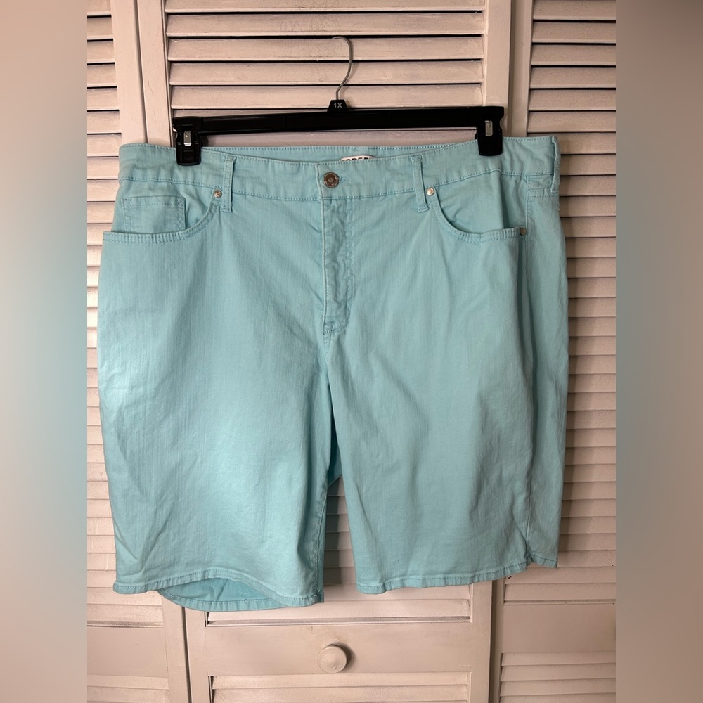 Code Blue Chelsea‎ Bermuda Aqua Blue Shorts Size 24 W